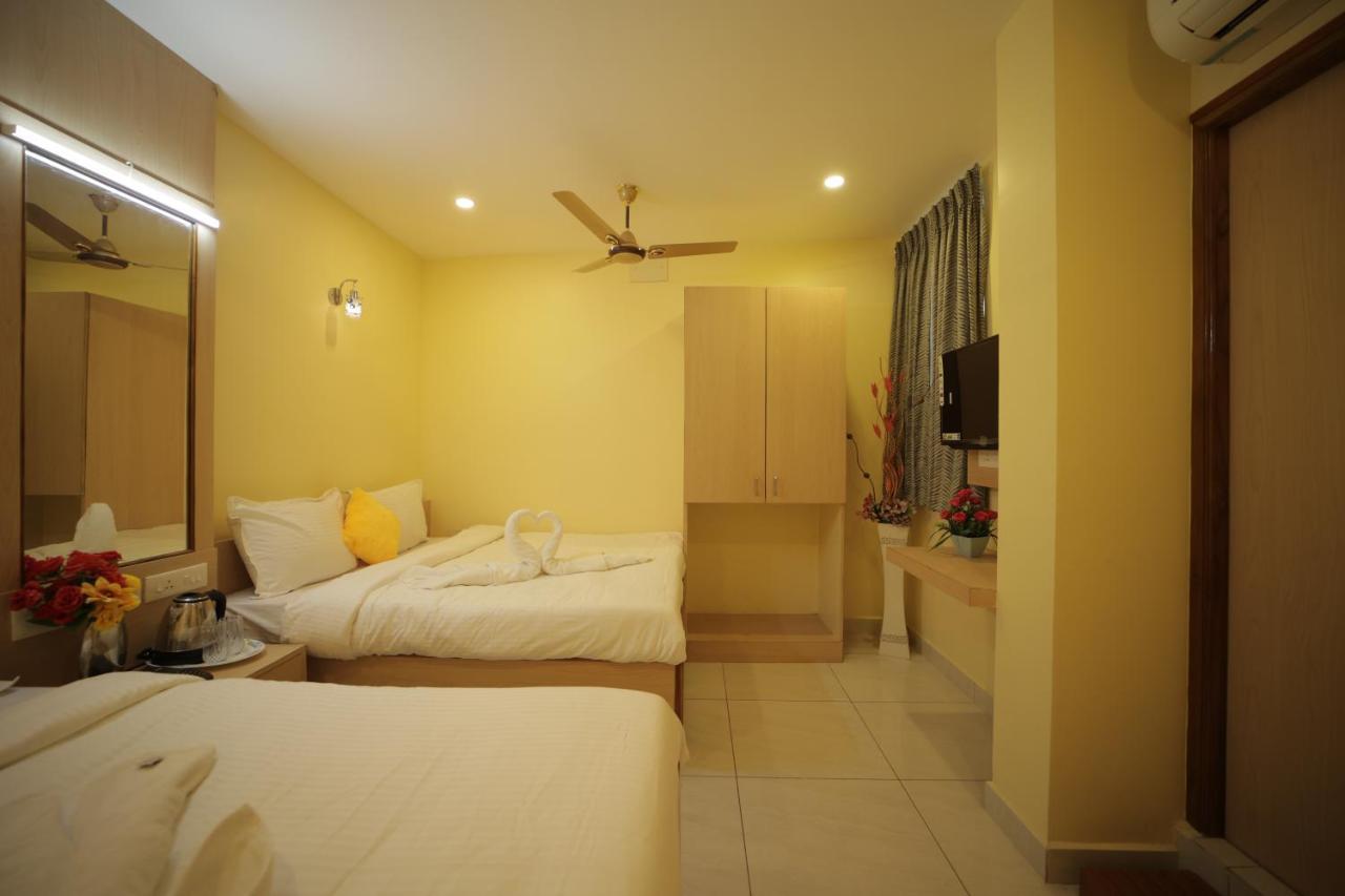Nadanam Inn Pondicherry Bagian luar foto