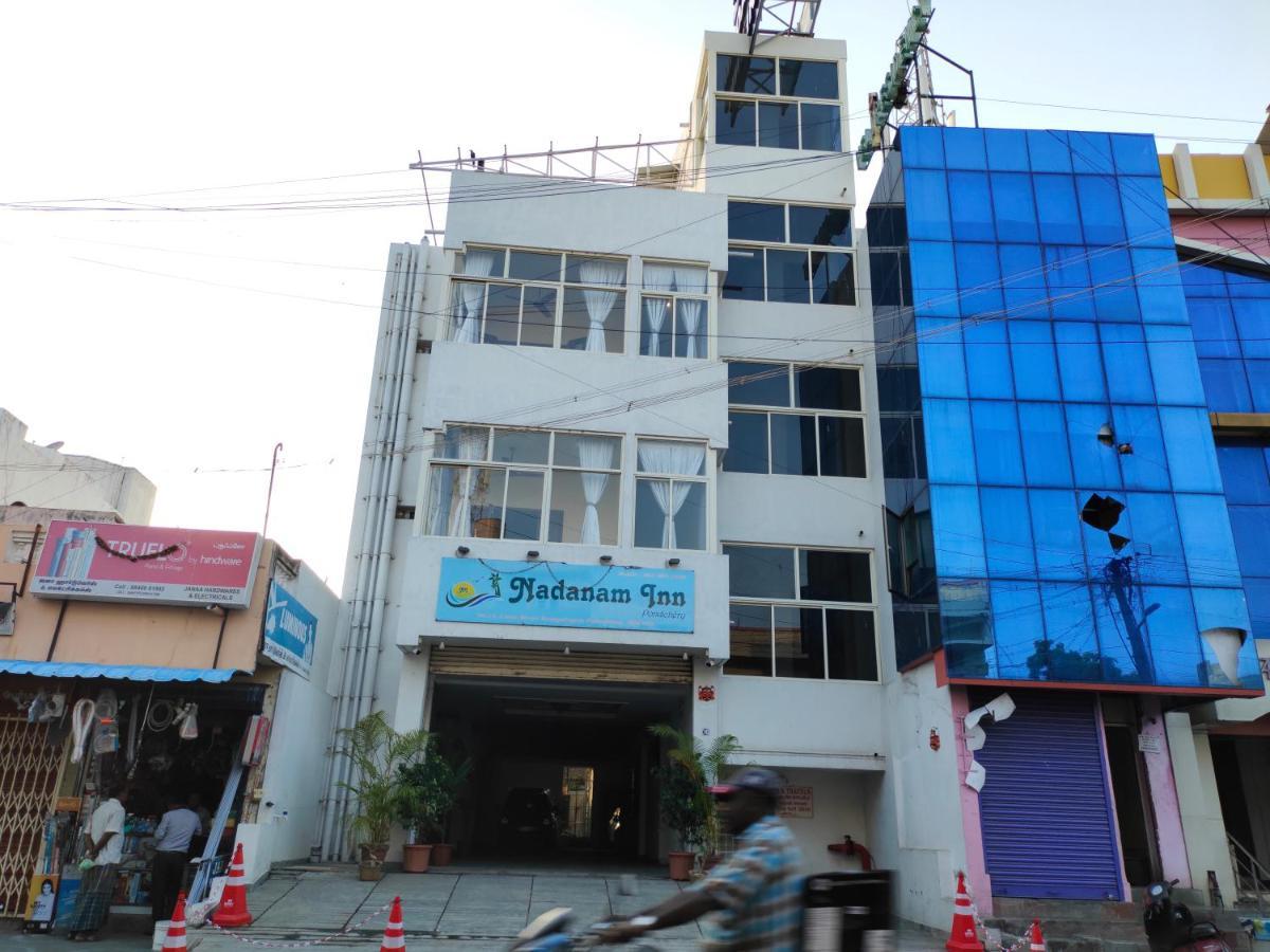 Nadanam Inn Pondicherry Bagian luar foto