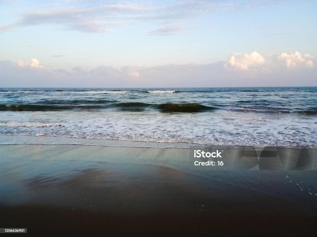 Nadanam Inn Pondicherry Bagian luar foto