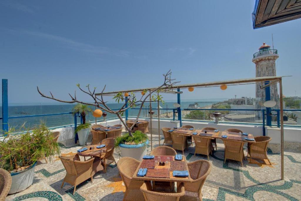 Nadanam Inn Pondicherry Bagian luar foto